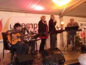 Parvis lyon photo groupe Jéricho